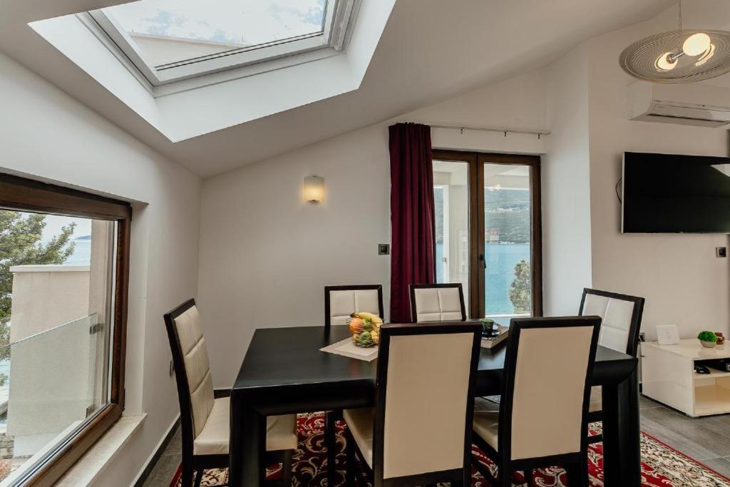 Apartments Joy Herceg Novi Luaran gambar