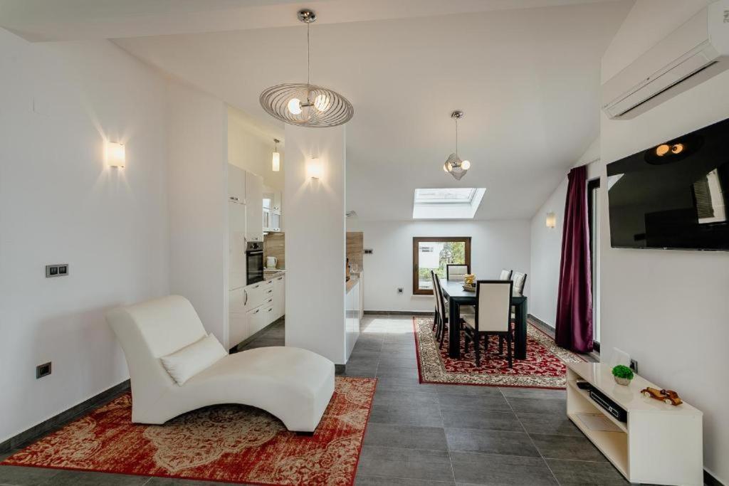 Apartments Joy Herceg Novi Luaran gambar