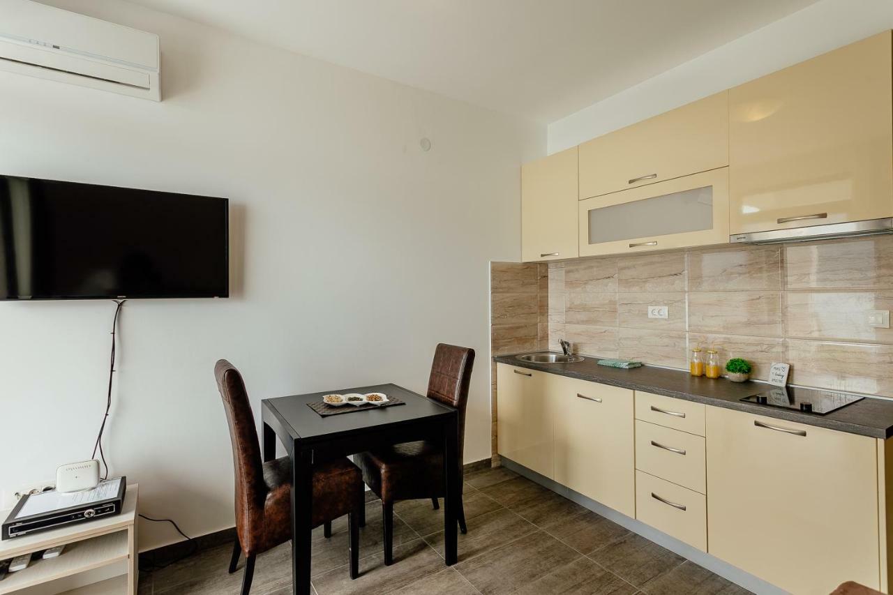 Apartments Joy Herceg Novi Luaran gambar