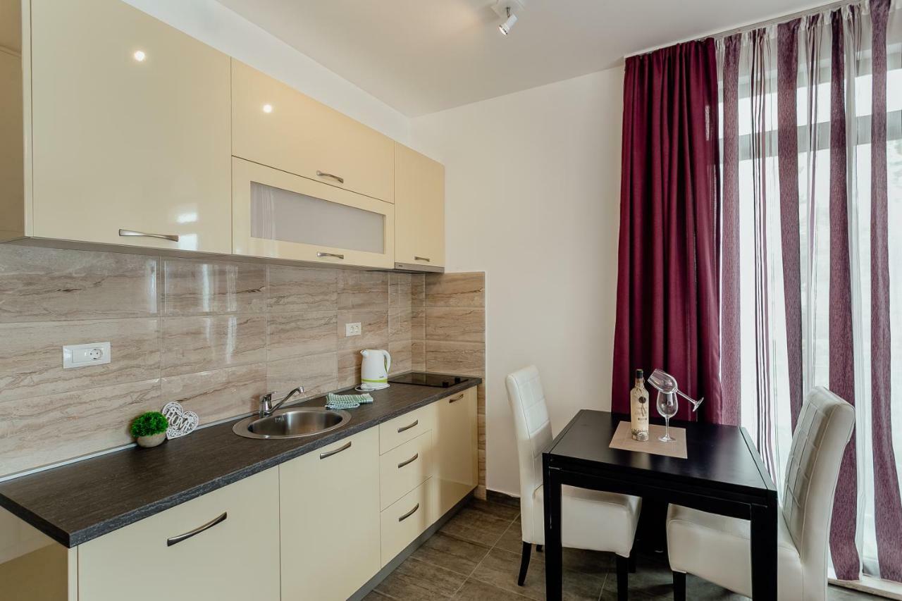 Apartments Joy Herceg Novi Luaran gambar