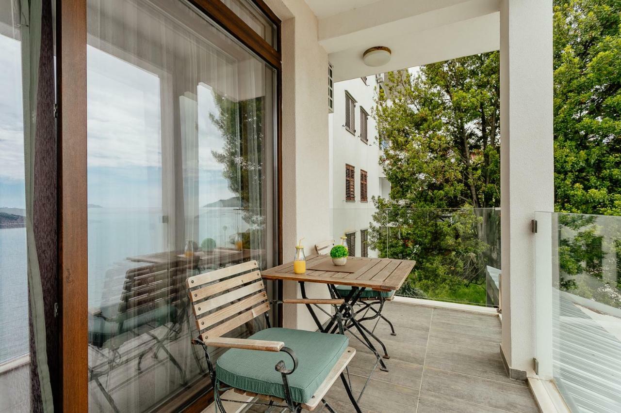 Apartments Joy Herceg Novi Luaran gambar