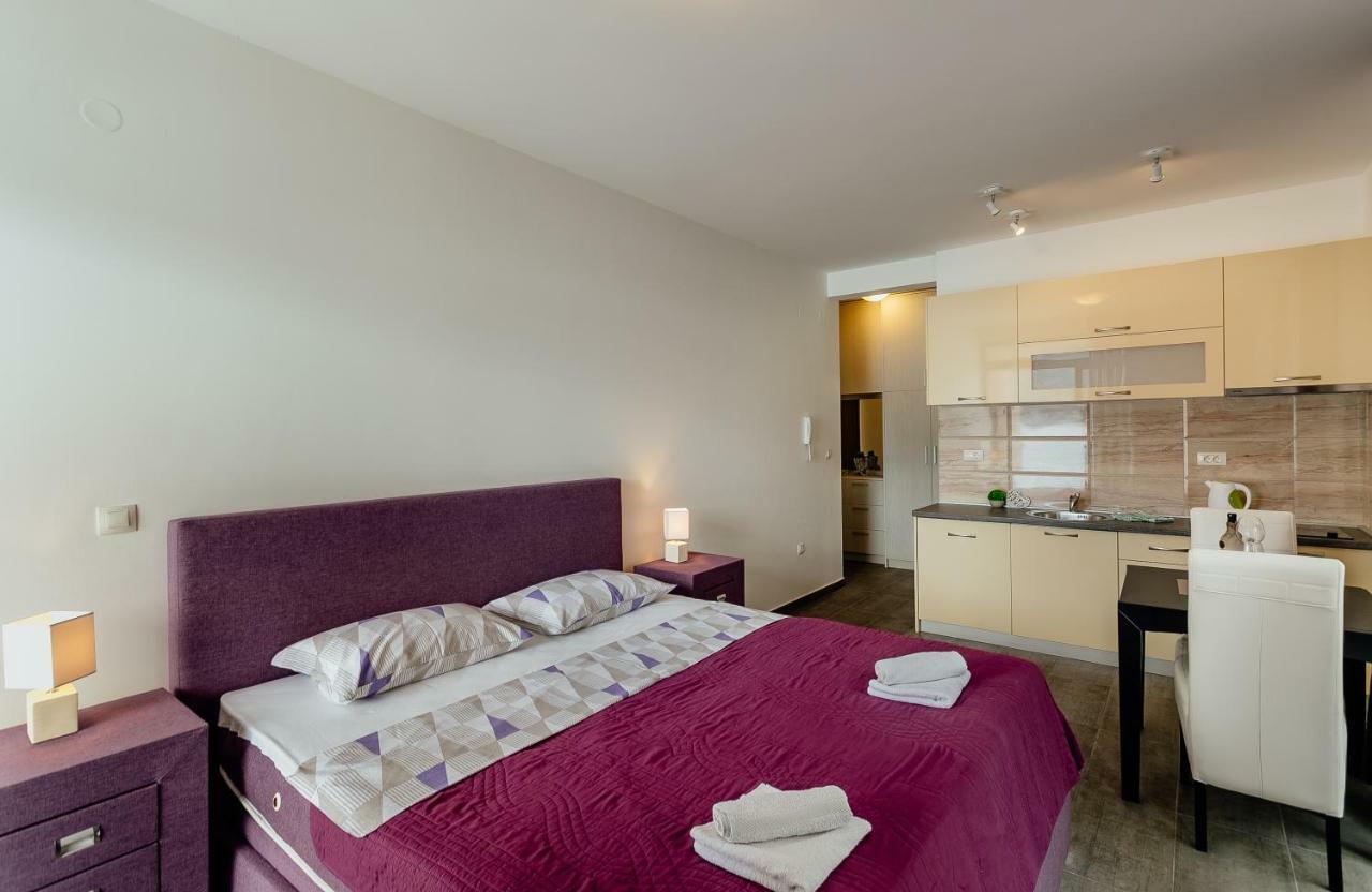 Apartments Joy Herceg Novi Luaran gambar