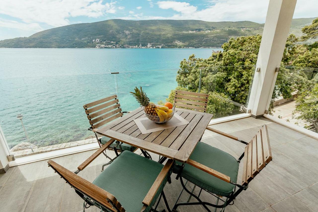 Apartments Joy Herceg Novi Luaran gambar