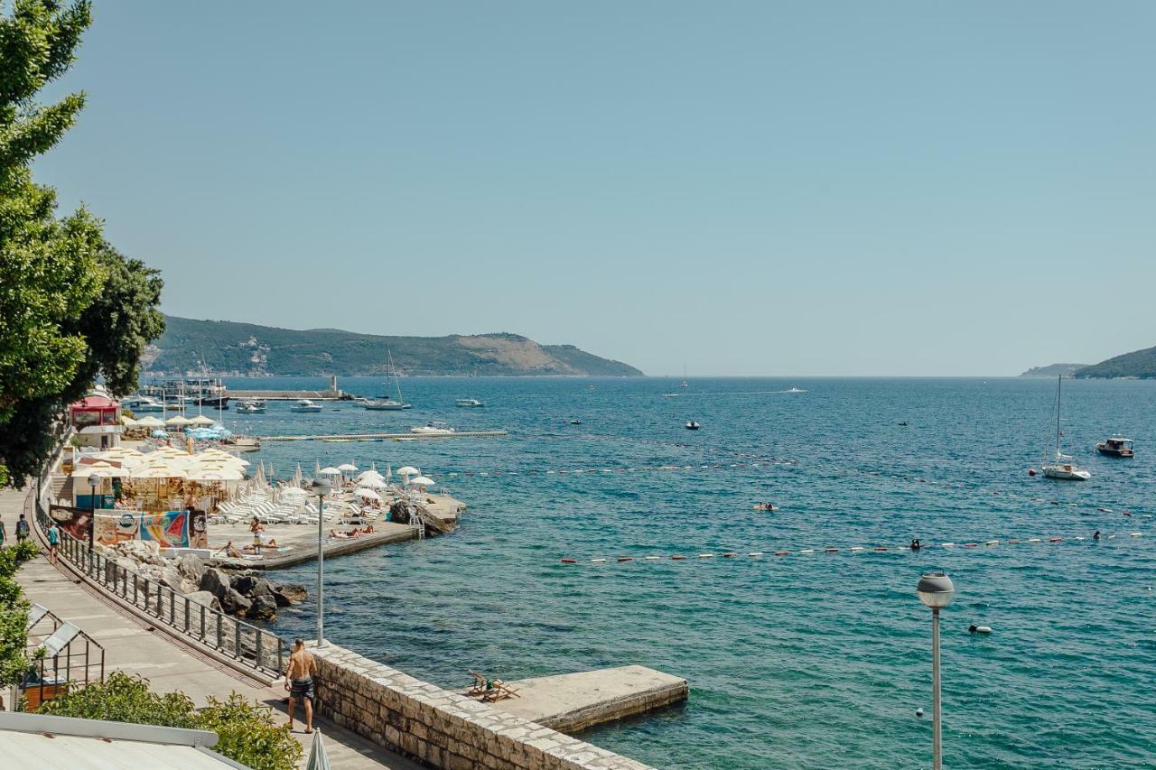 Apartments Joy Herceg Novi Luaran gambar